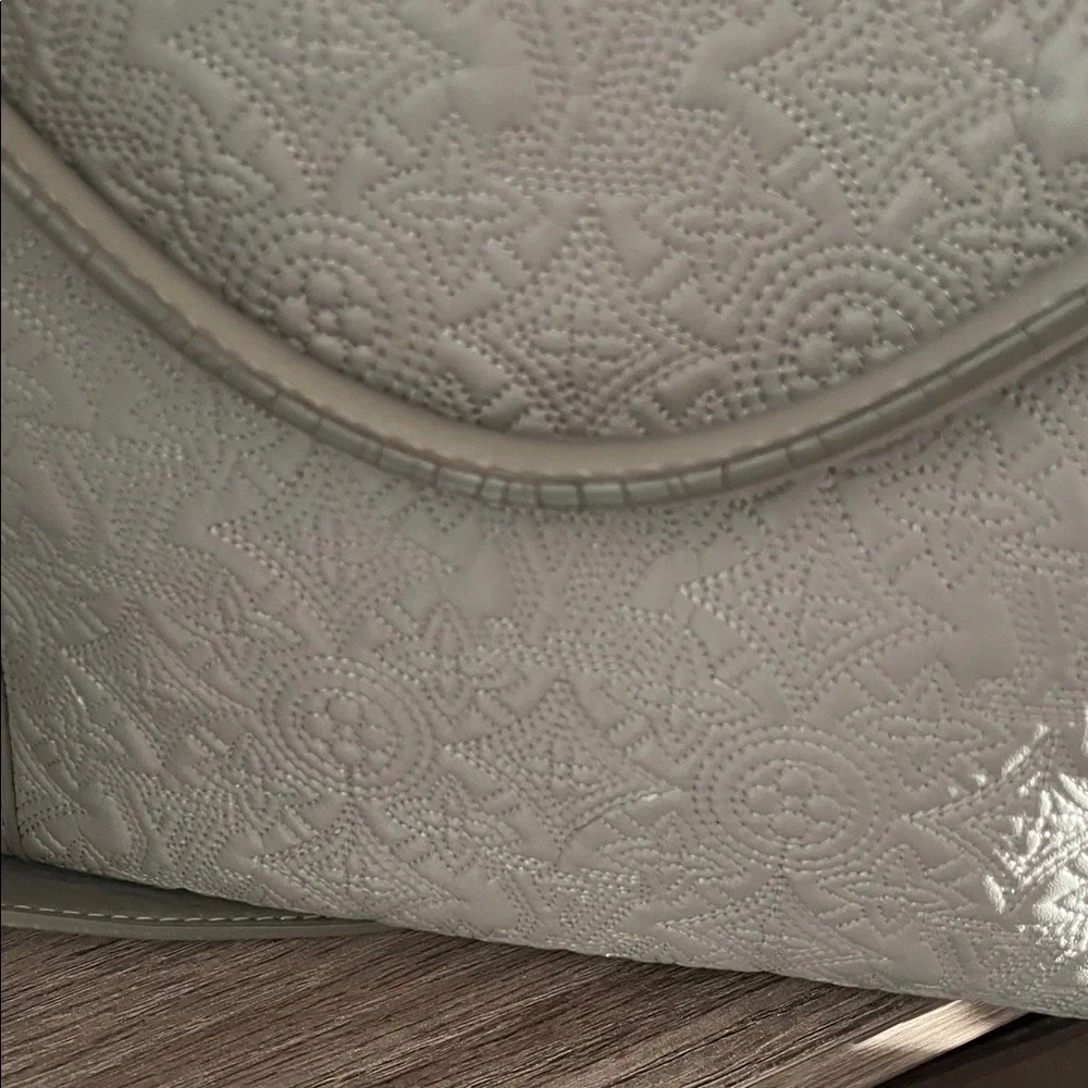 Shoulder bag - Picture 2 of 6